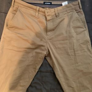 Chinos stretchable 32 x 30 Express Brand